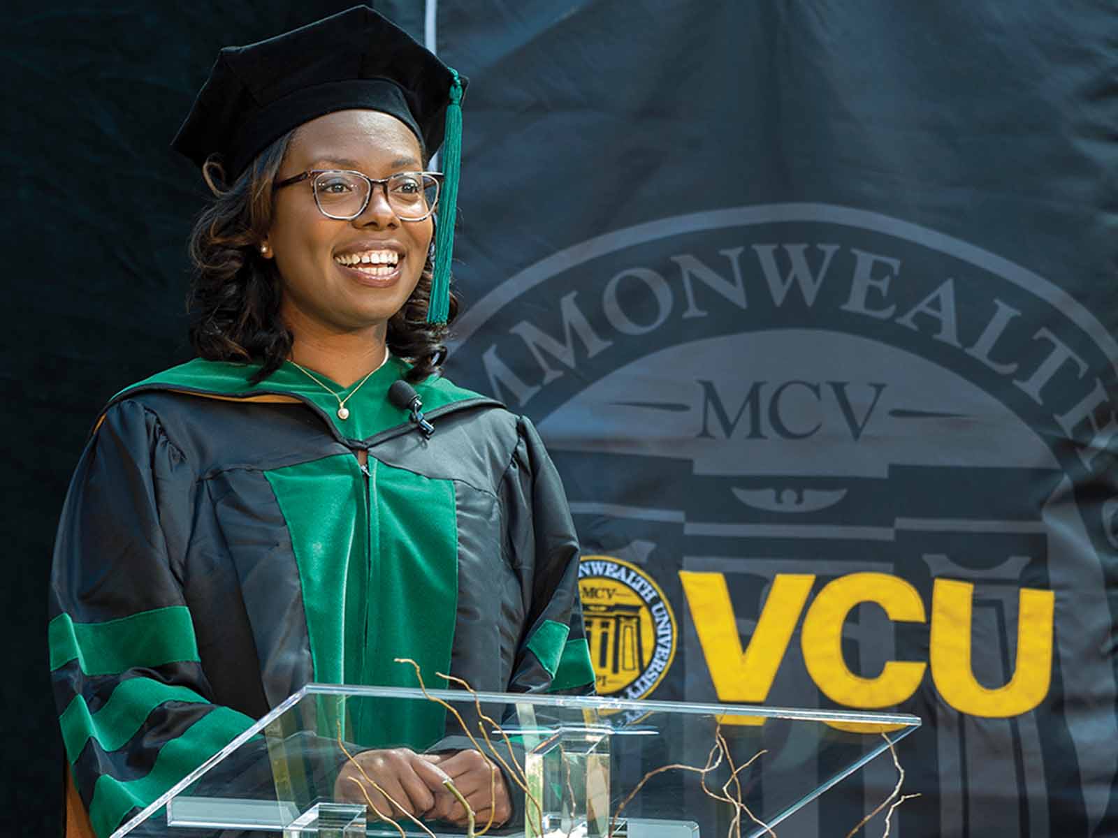 School of Medicine alumna Brandee Branche giving her spring 2021 Commencement speech (Photo Kevin Morley, University Marketing)